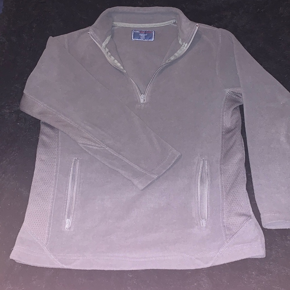 🍒3 \$16 KIDS FOOTLOCKER ZIP FLEECE GREY🍒